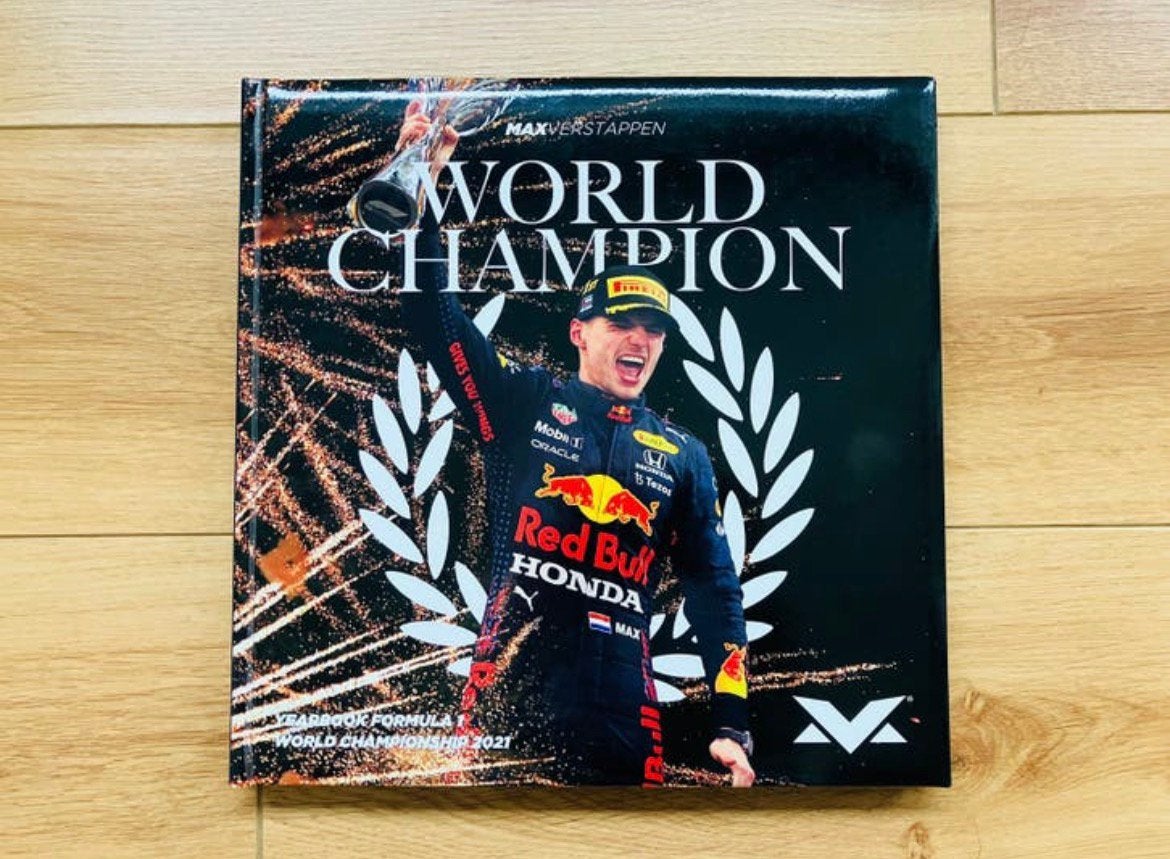 Max Verstappen jaarboek 2021 formule 1 Red Bull yearbook, Ophalen of Verzenden, Zo goed als nieuw, Formule 1