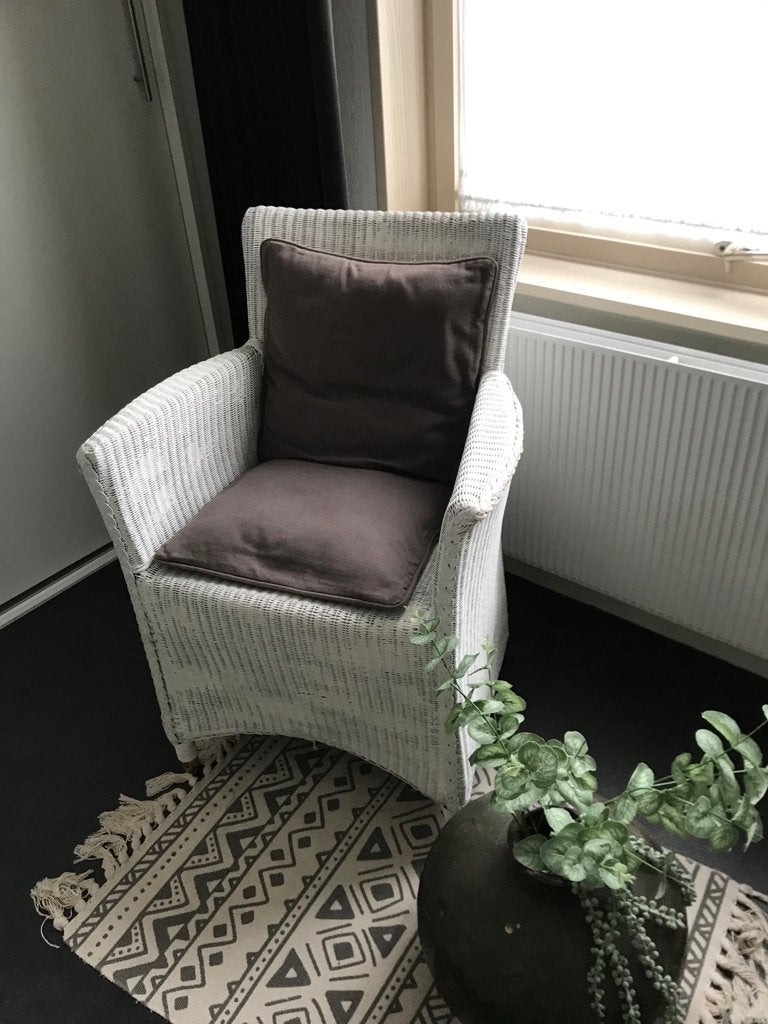 Rotan stoel kleur wit, deze kleur is later op aangebracht., Ophalen, Wit, Riet of Rotan, Zo goed als nieuw