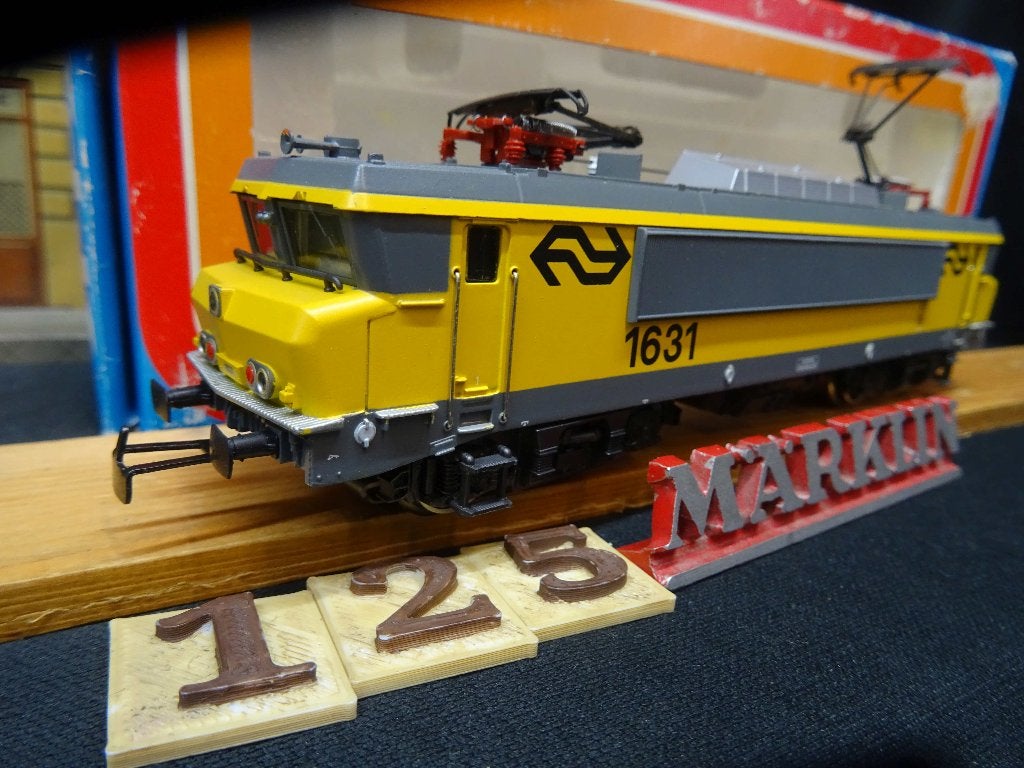 125=Marklin 3326-1 E loc van de Nederlandse spoorwegen.237, Hobby en Vrije tijd, Modeltreinen | H0, Wisselstroom, Wagon, Ophalen of Verzenden