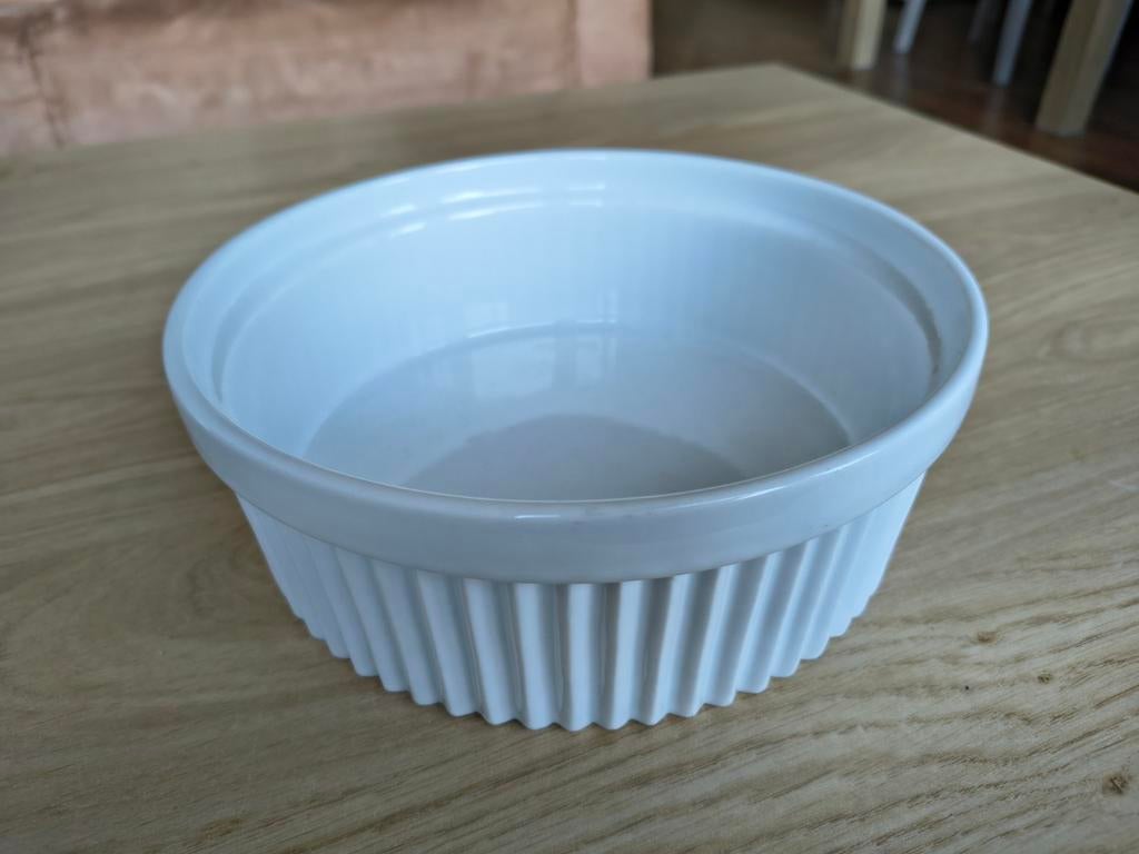 Bodum ovenschaal - Wit, rond. Doorsnede 20 cm, hoogte 7 cm, Ophalen of Verzenden, Zo goed als nieuw