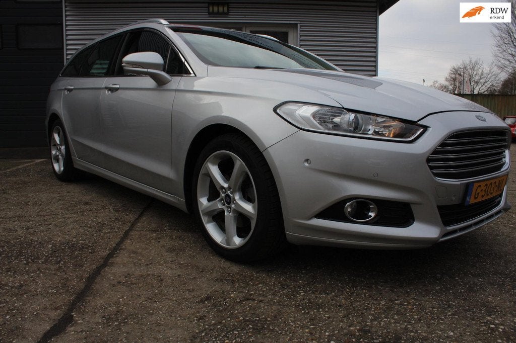Ford Mondeo Wagon 1.5 Titanium vol opties zoals:, airco, sto, Auto's, Ford, Voorwielaandrijving, Euro 6, 4 cilinders, Handgeschakeld