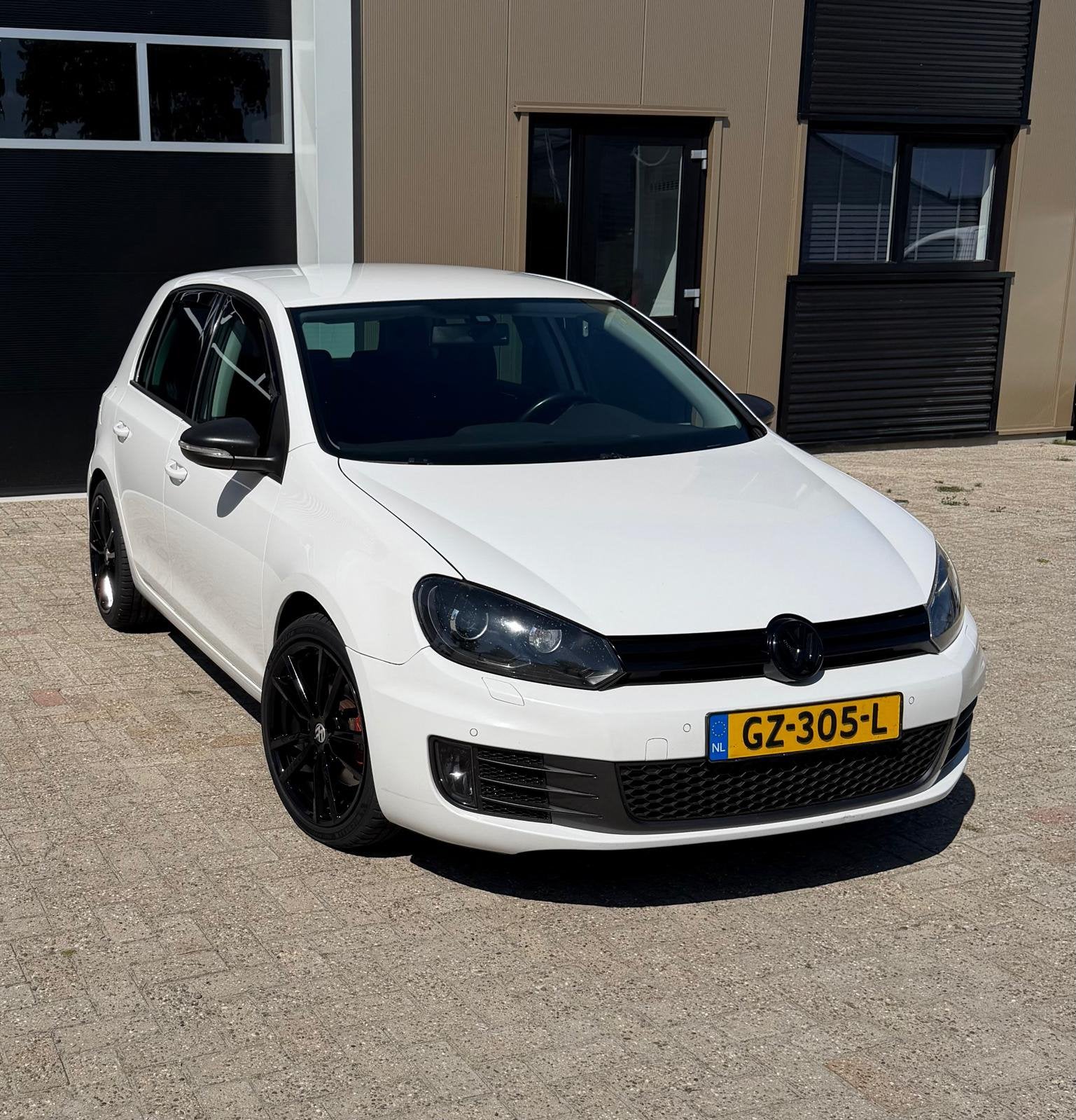 Volkswagen Golf 1.8 TSI higline 2009 wit 210pk, Auto's, Voorwielaandrijving, 15 km/l, Wit, Handgeschakeld