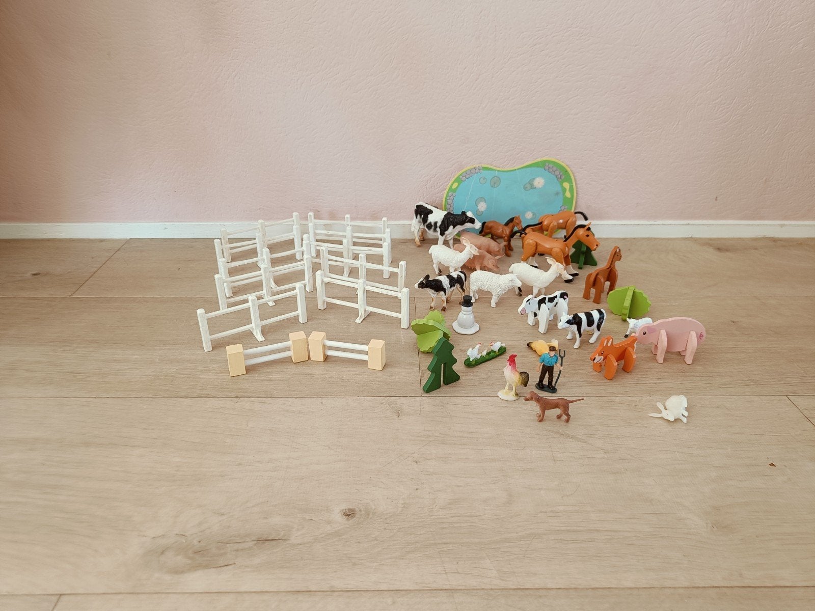 Grote partij boerderijdieren met hekken en accessoires, Ophalen of Verzenden, Gebruikt, Jongen of Meisje