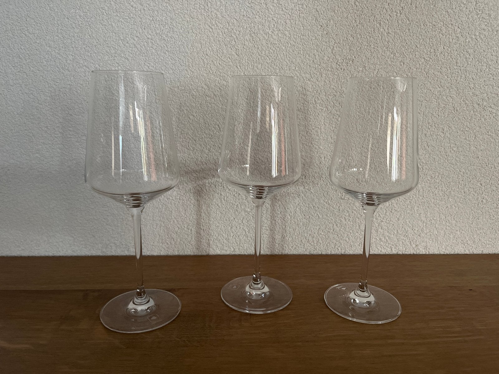 Leonardo kristallen wijnglazen (set van 3), Huis en Inrichting, Ophalen, Glas of Glazen, Effen, Glas