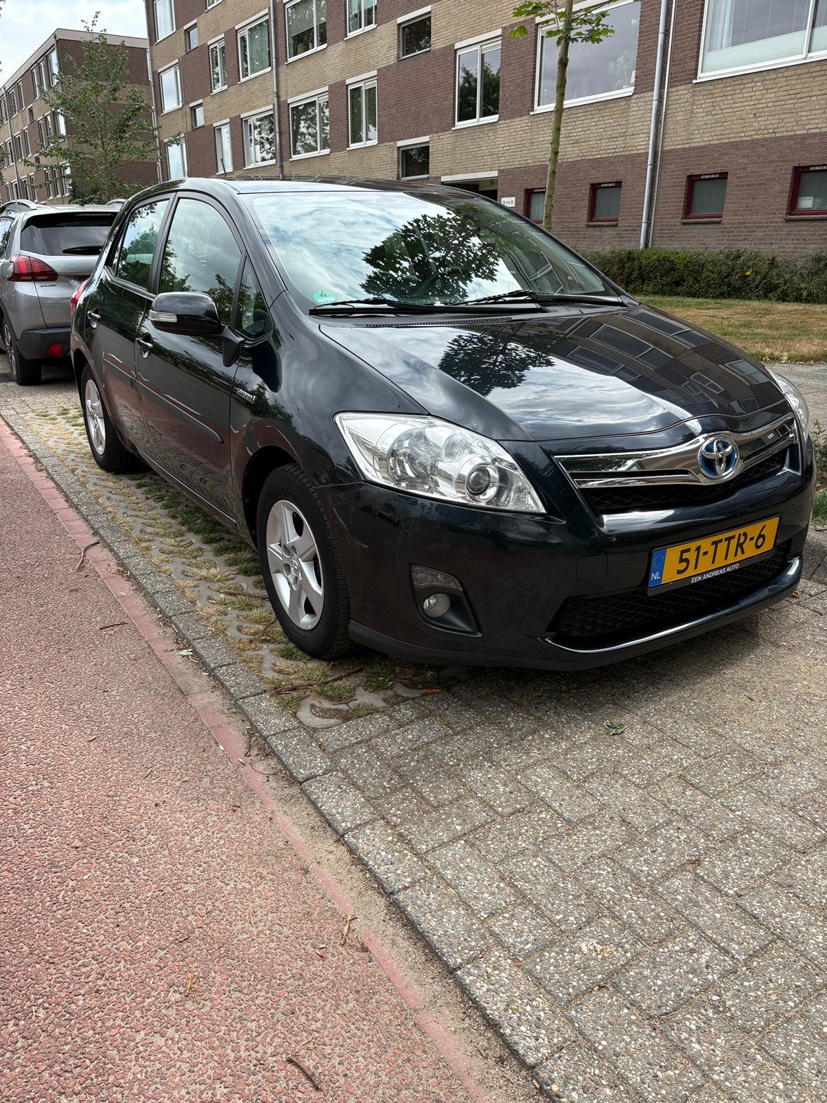 Toyota Auris 1.8 Full Hybrid 5DR CVT 2012 Grijs, Auto's, Toyota, Zwart, Zwart, Origineel Nederlands, 75 €/maand