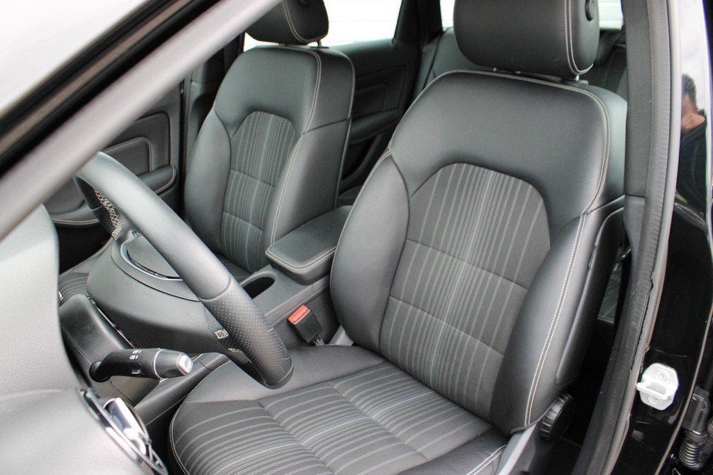 Mercedes-Benz B-Klasse 180 Trekhaak | Sportpakket | Stoelver, Voorwielaandrijving, Stof, Gebruikt, 4 cilinders