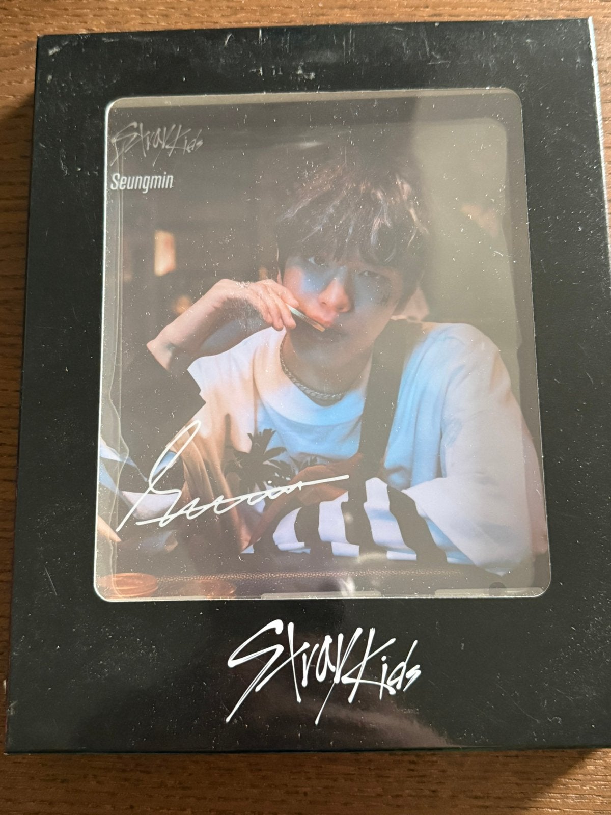 Seungmin Stray Kids official phone stand Japan limited, Ophalen of Verzenden, Nieuw, Gebruiksvoorwerp