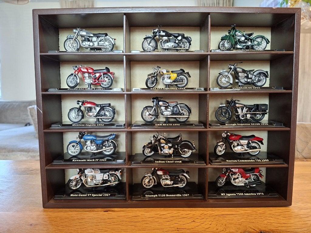 Complete collectie 15 klassieke modelmotoren, Zo goed als nieuw, Ophalen, Overige merken, Groter dan 1:32