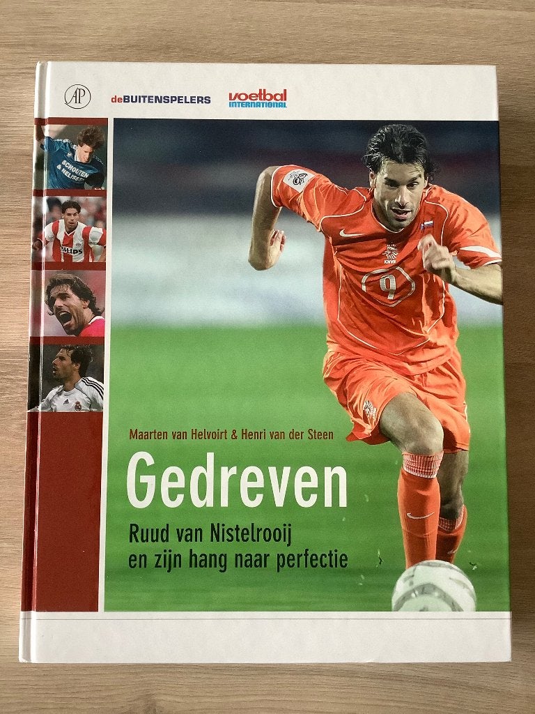 Gedreven - Ruud Van Nistelrooij, Boeken, Ophalen of Verzenden, Zo goed als nieuw, Diverse auteurs, Balsport