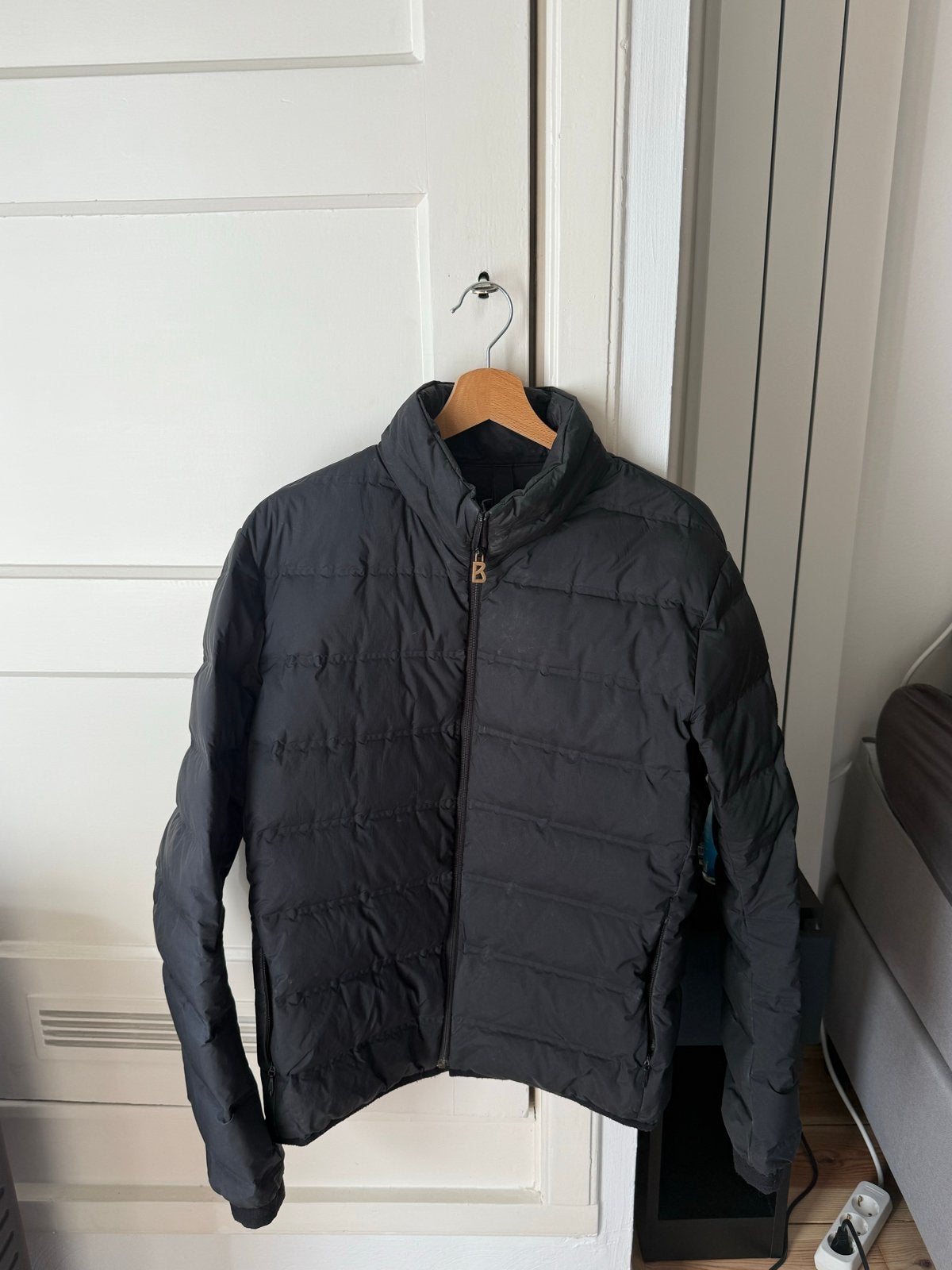 Bogner donsjack M/L EU50 US40, Ophalen of Verzenden, Gedragen, Maat 48/50 (M), Zwart