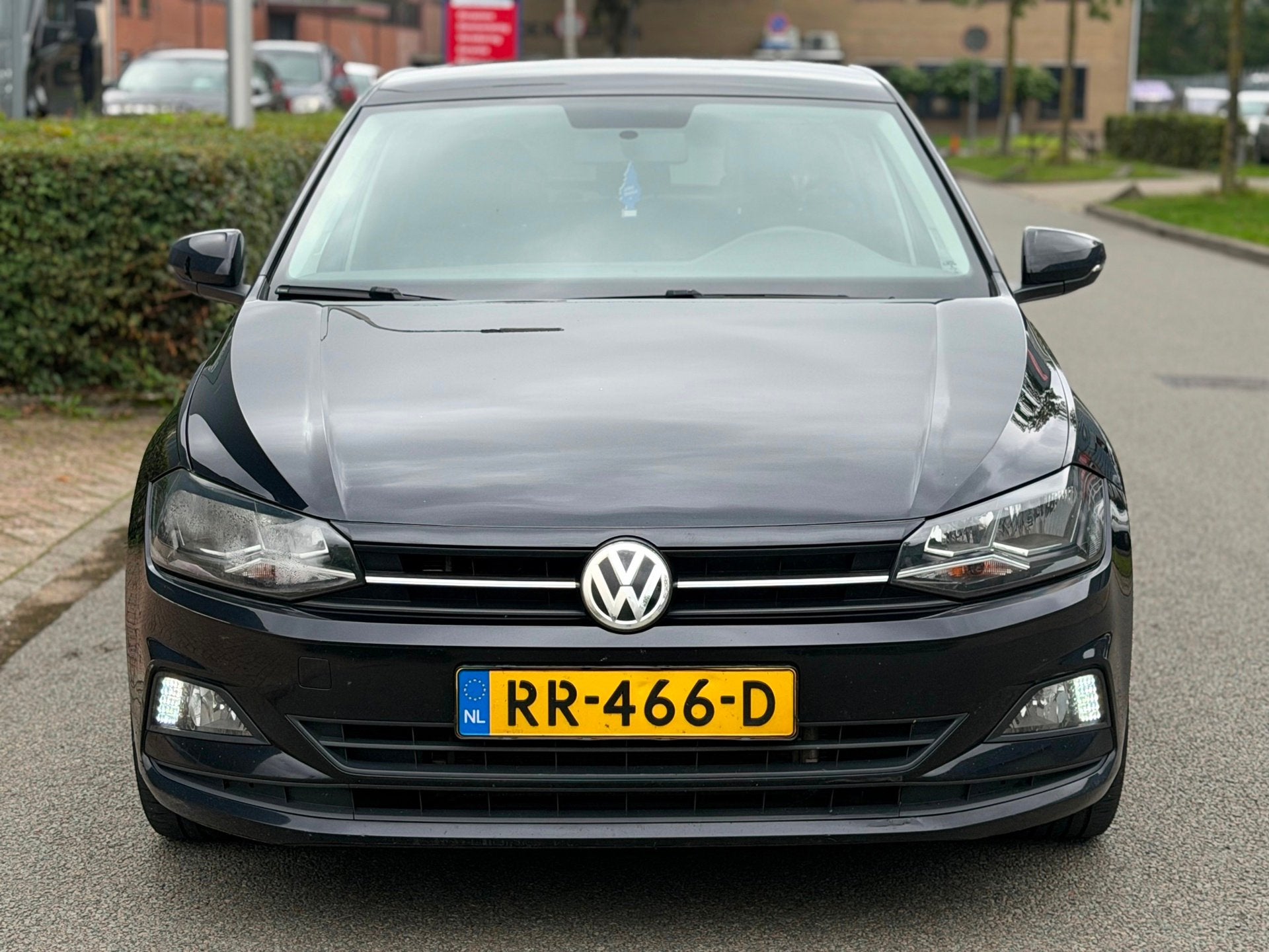 Volkswagen Polo 1.6 TDI Comfortline CAMERA/NAVI/CRUISE | EXP, Voorwielaandrijving, Stof, Gebruikt, Zwart