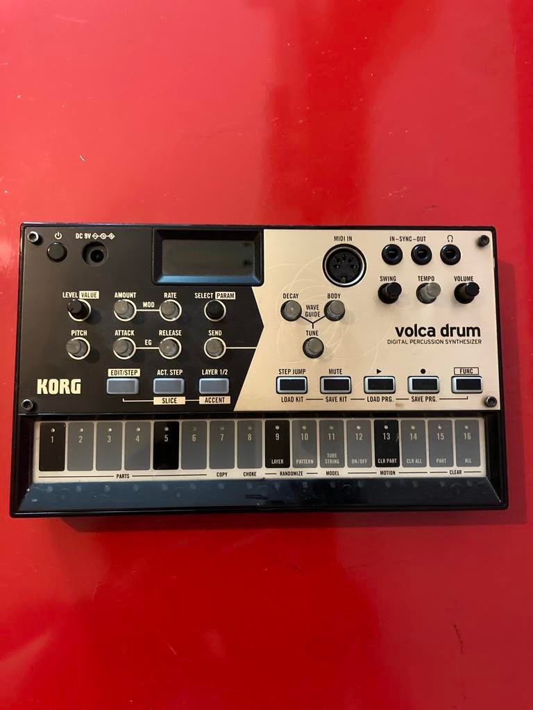 Korg Volca Drum - Play knop defect, goed via MIDI, Gebruikt, Korg, Met midi-aansluiting, Overige aantallen