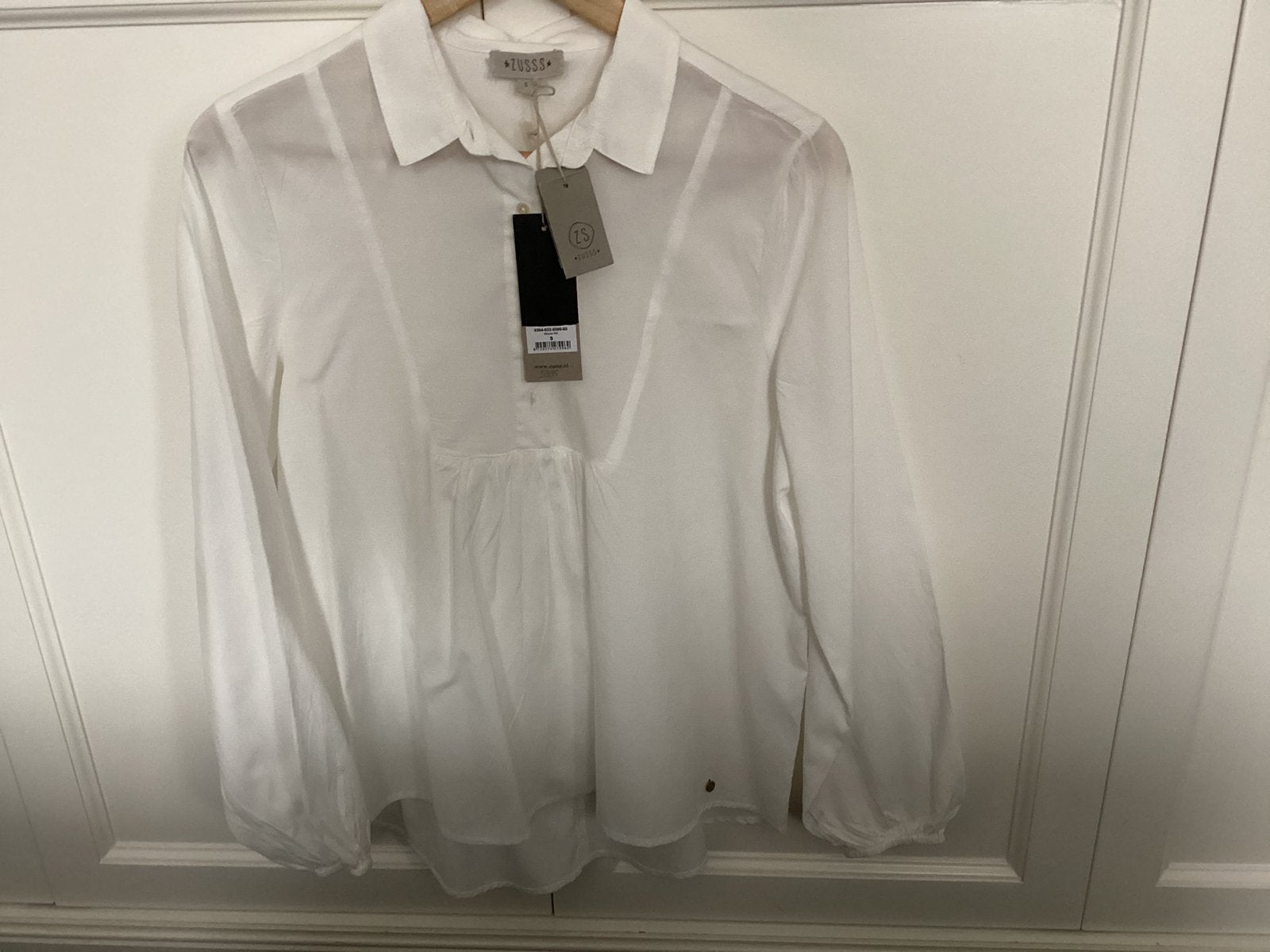 Zusss Witte blouse maat S nieuw, Kleding | Dames, Ophalen of Verzenden, Nieuw, Maat 36 (S), Wit