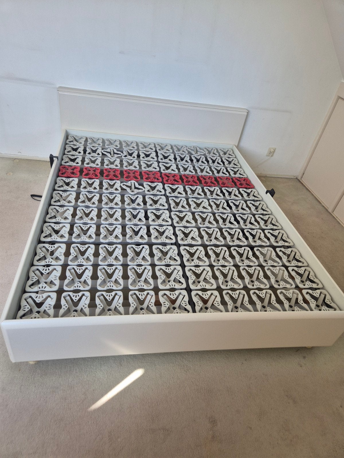 Bed 160x200 cm - twee delen electrisch verstelbaar, Ophalen, Verstelbaar, 90 cm, Eenpersoons