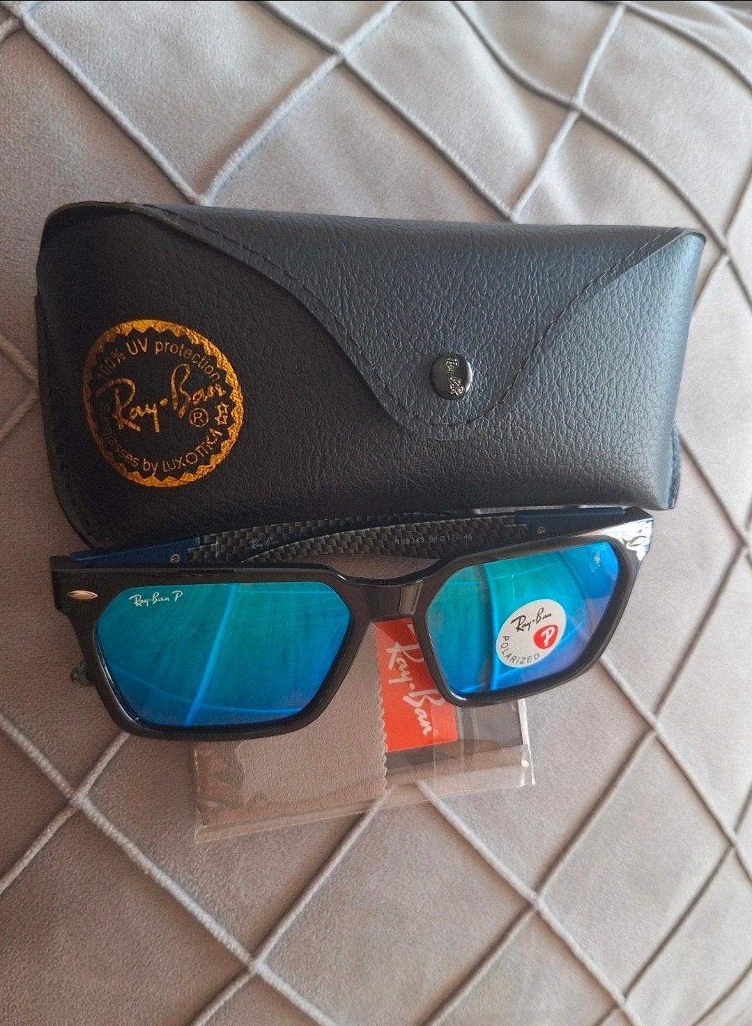 Rayban Ray-Ban zonnebril nieuw polarised Ferrari met hoes, Zonnebril, Zwart, Nieuw, Ophalen of Verzenden