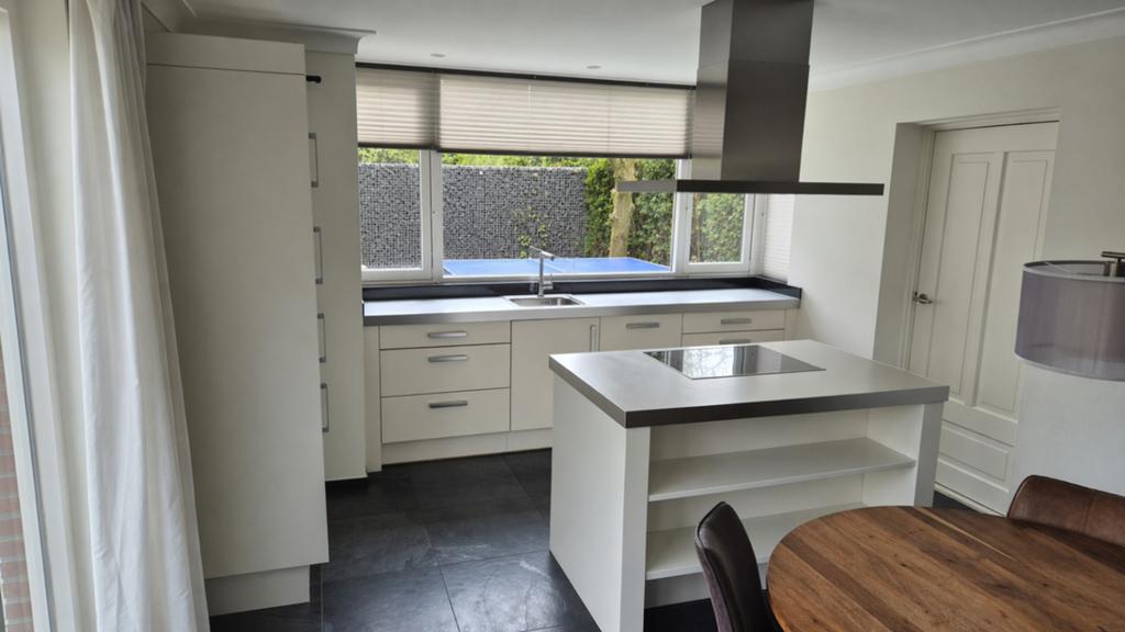Witte Tulp Keuken met Kookeiland en Dubbele Hoge Kast, Gebruikt, Wit, Overige typen, Ophalen of Verzenden