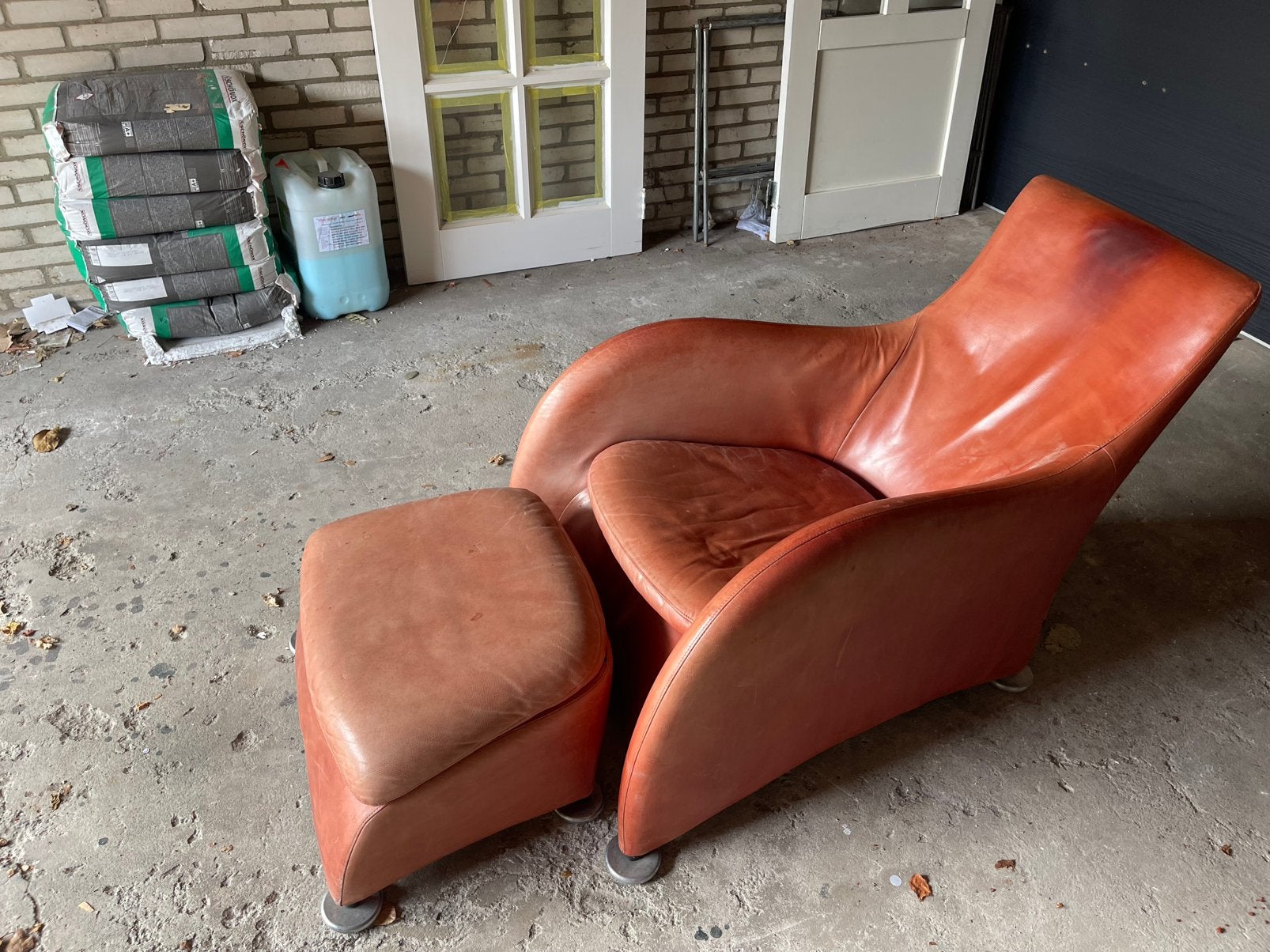 Montis loge cognac + hocker, Ophalen, Gebruikt, Design, Leer