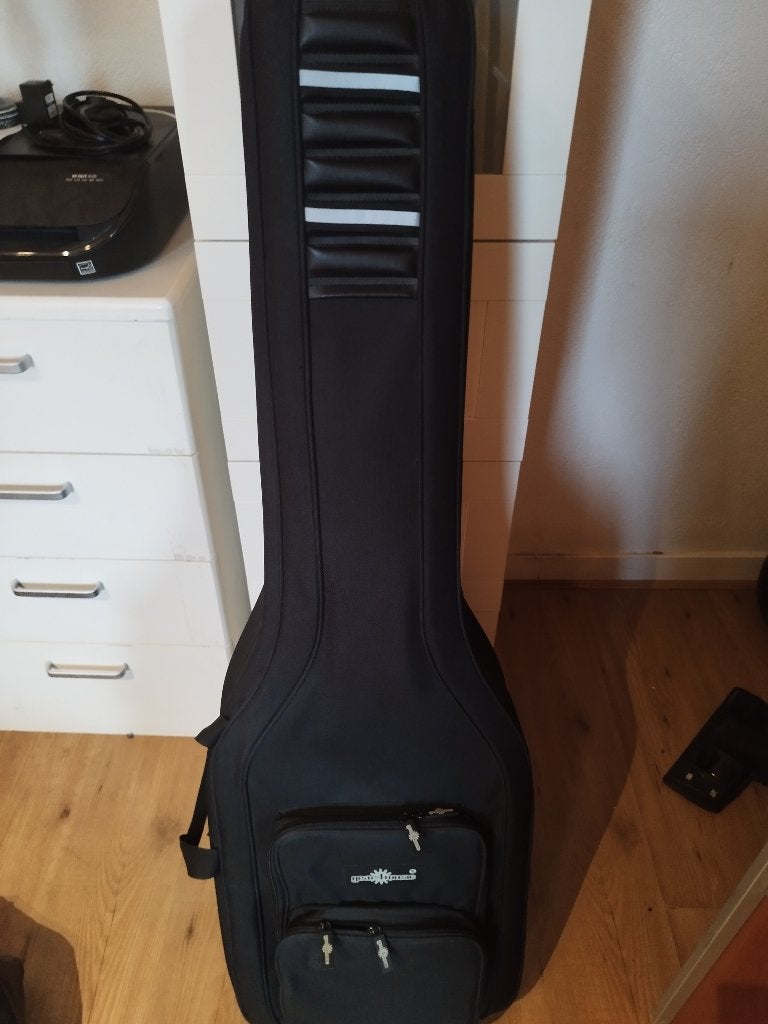 Gitaartas, Ophalen, Zo goed als nieuw, Akoestische gitaar