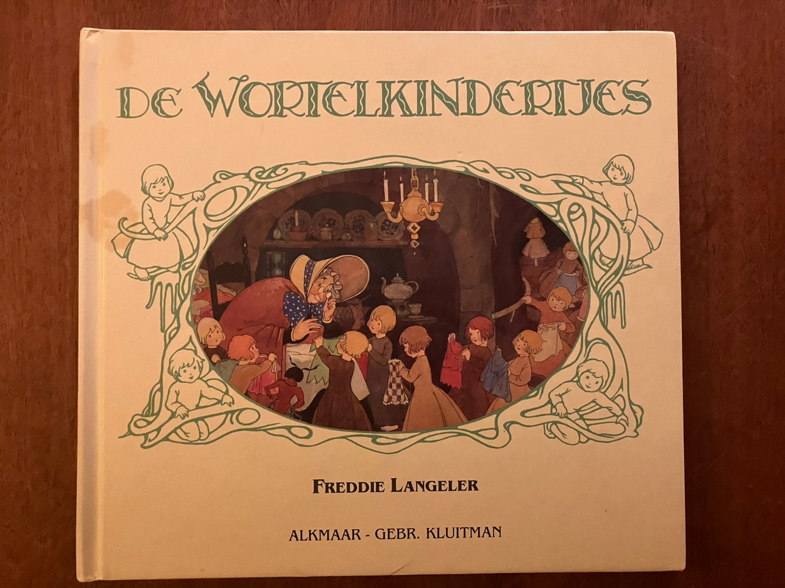 De wortelkindertjes Freddie Langeler Alkmaar, Ophalen of Verzenden, Zo goed als nieuw