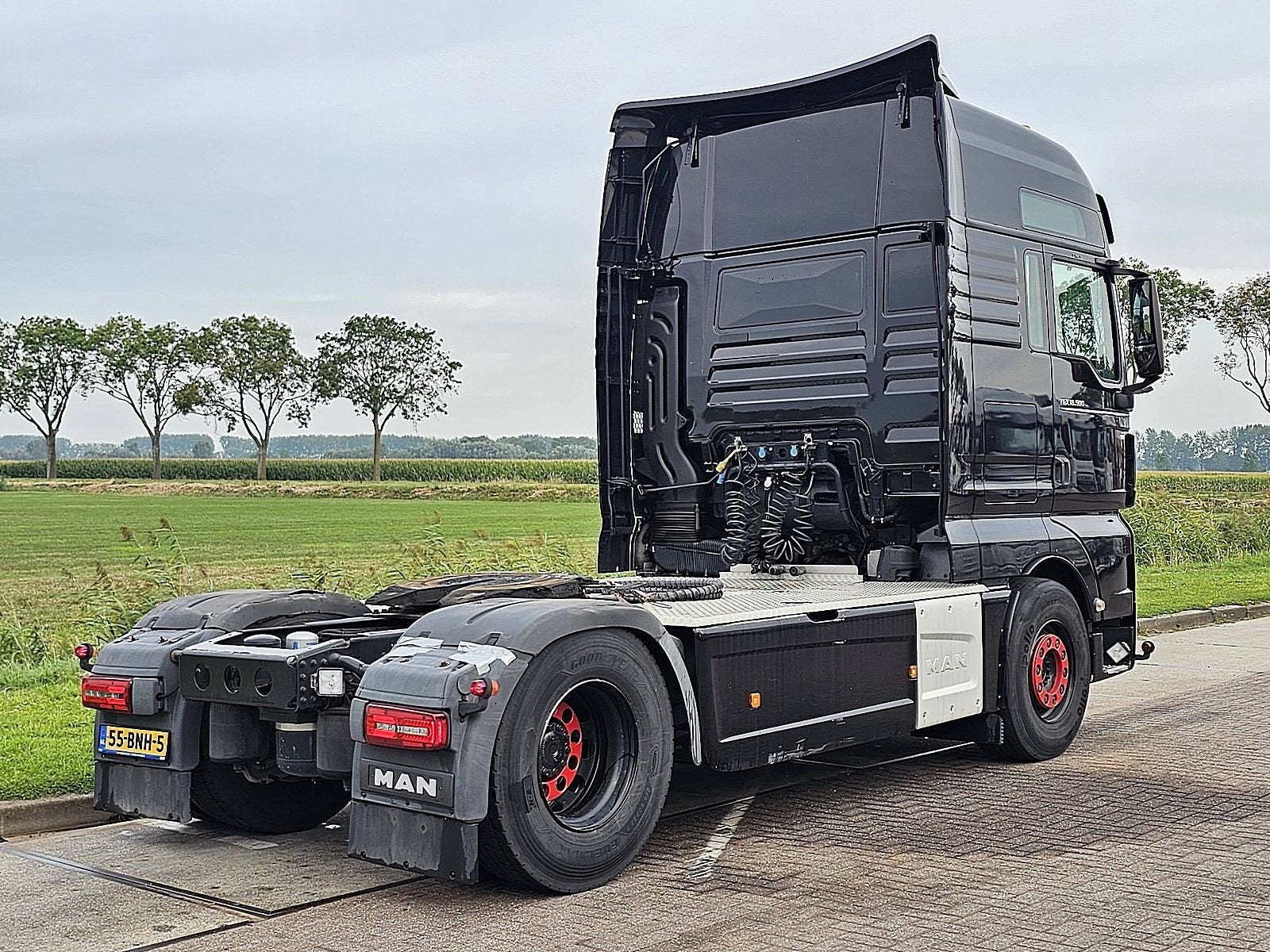 M.A.N. 18.500 TGX intarder full air, Automaat, Euro 6, MAN, Zwart