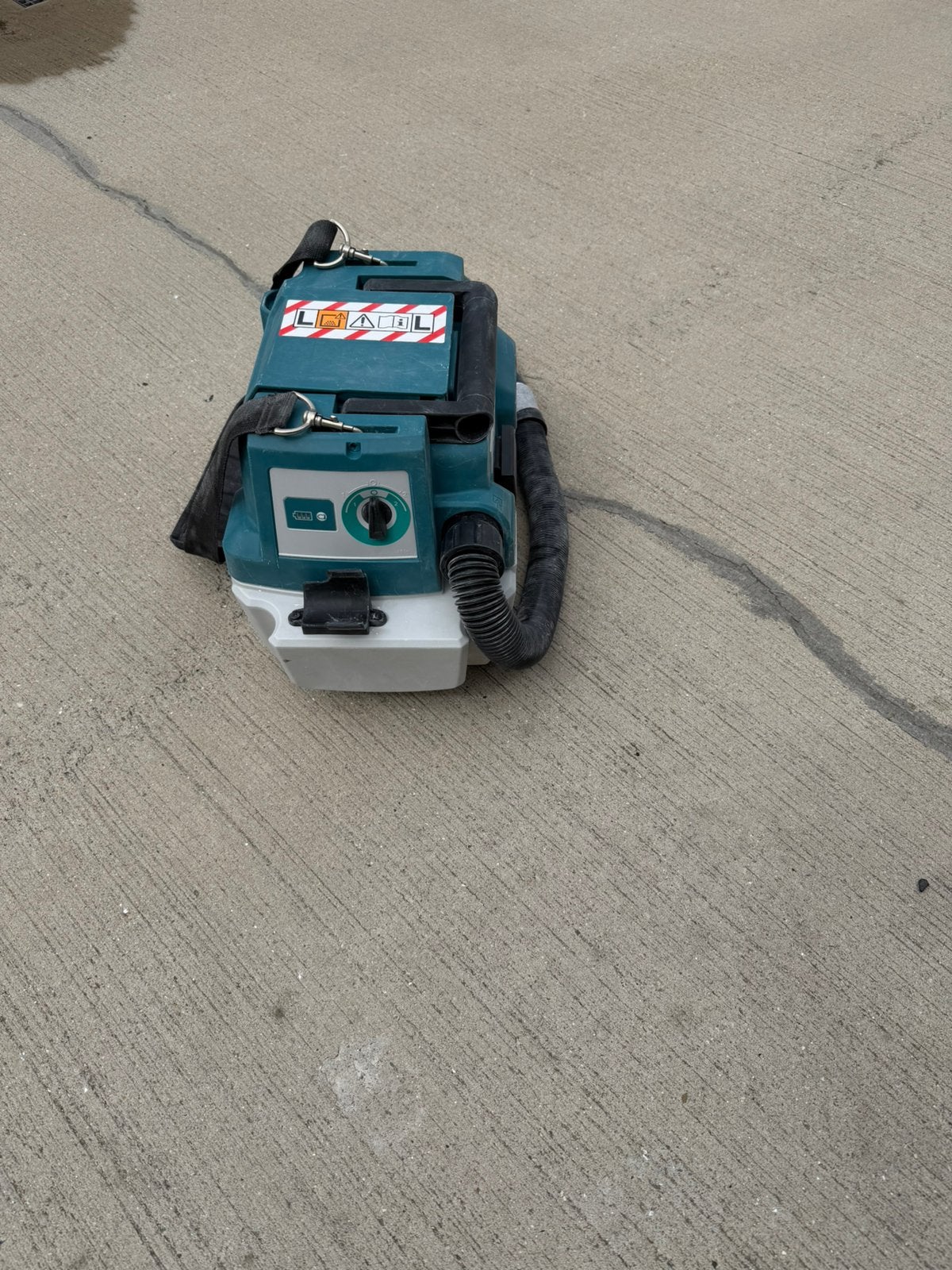Makita bouw stofzuiger dvc750 l, Doe-het-zelf en Verbouw, Ophalen, Gebruikt, 1200 watt of meer, Overige typen