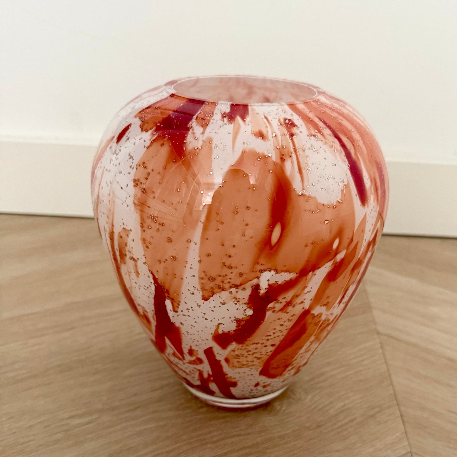 Fidrio Holland Vaas Rosso - Rood/Wit Glas, Huis en Inrichting, 21 cm, Handgemaakt, Ophalen of Verzenden, Glas