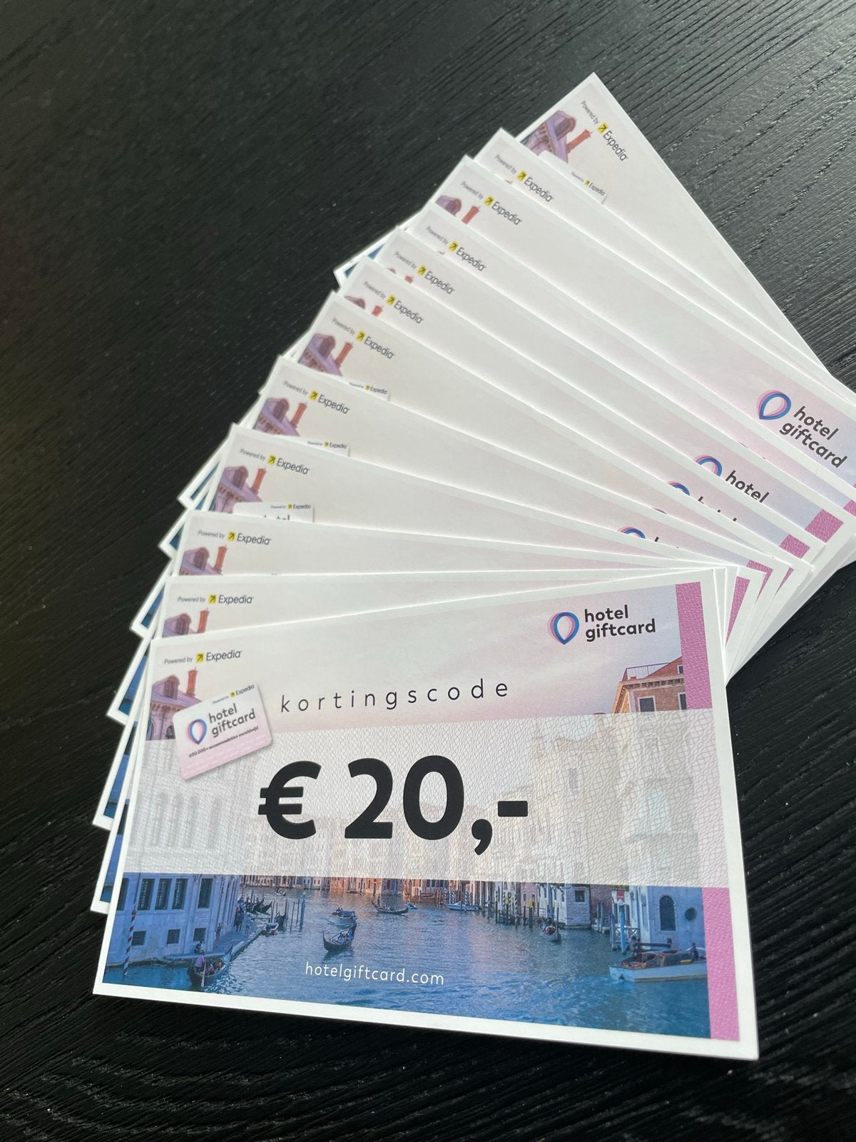 12 stuks hotel giftcard à €20, Kortingsbon, Overige typen