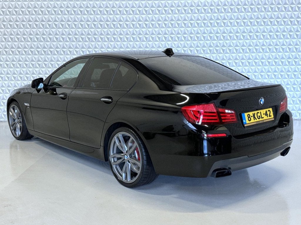 BMW 5-serie M550xd M550d Xdrive EX BPM / EXPORT ONLY (2013), Auto's, BMW, Automaat, Gebruikt, 2993 cc, 2000 kg