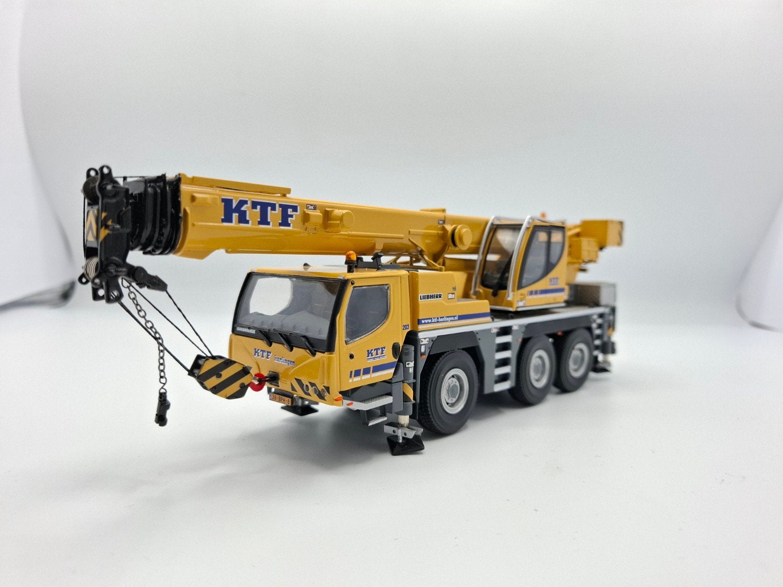 Wsi Liebherr ltm 1050-3.1 KTF Harlingen telekraan b keus, Ophalen of Verzenden, Gebruikt, Hijskraan, Tractor of Landbouw, Wsi