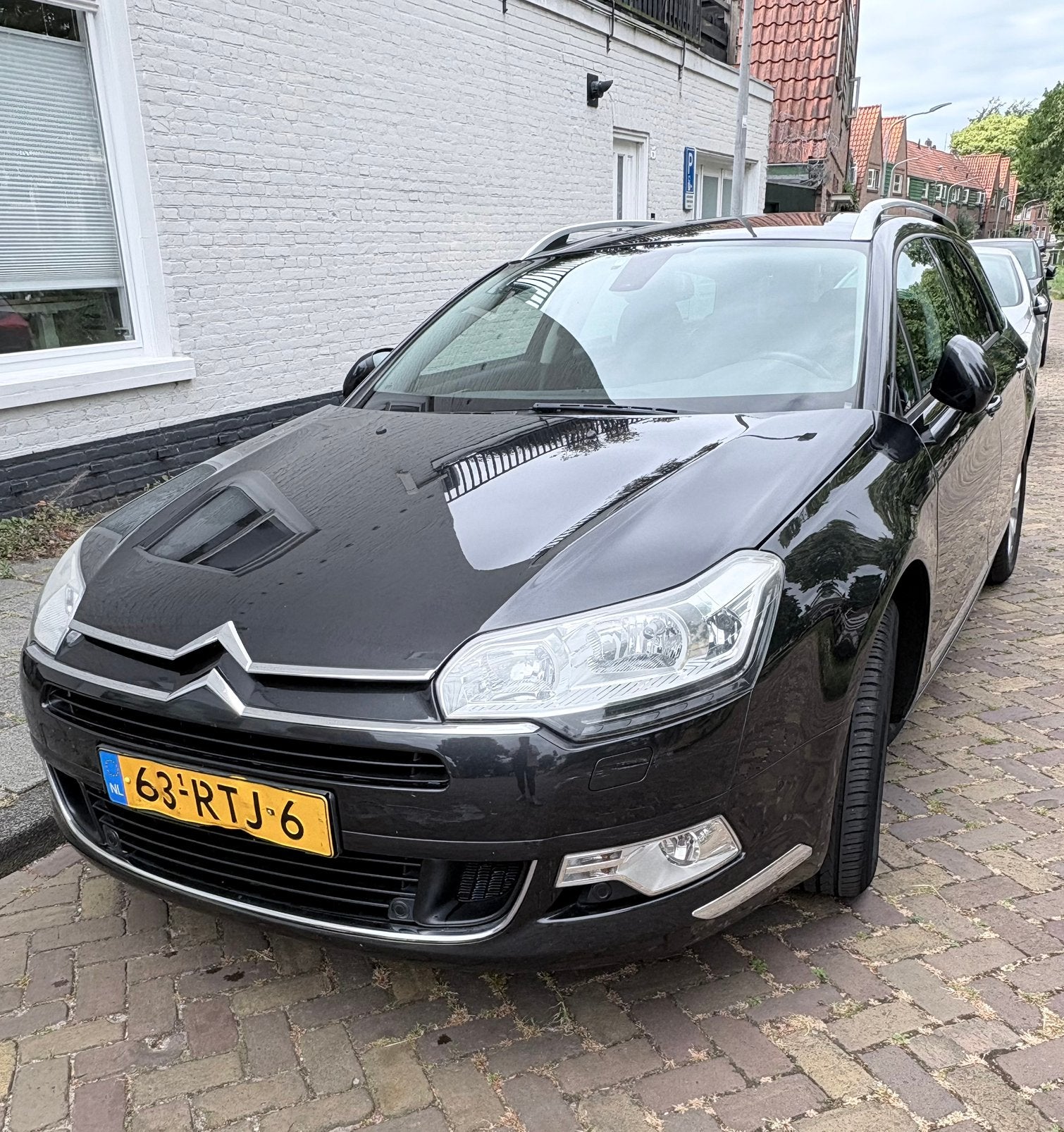 Citroën C5 1.6 THP Tourer 2011 Ligne Business donkergrijs, Auto's, Citroën, Voorwielaandrijving, 15 km/l, Leder en Stof, Origineel Nederlands