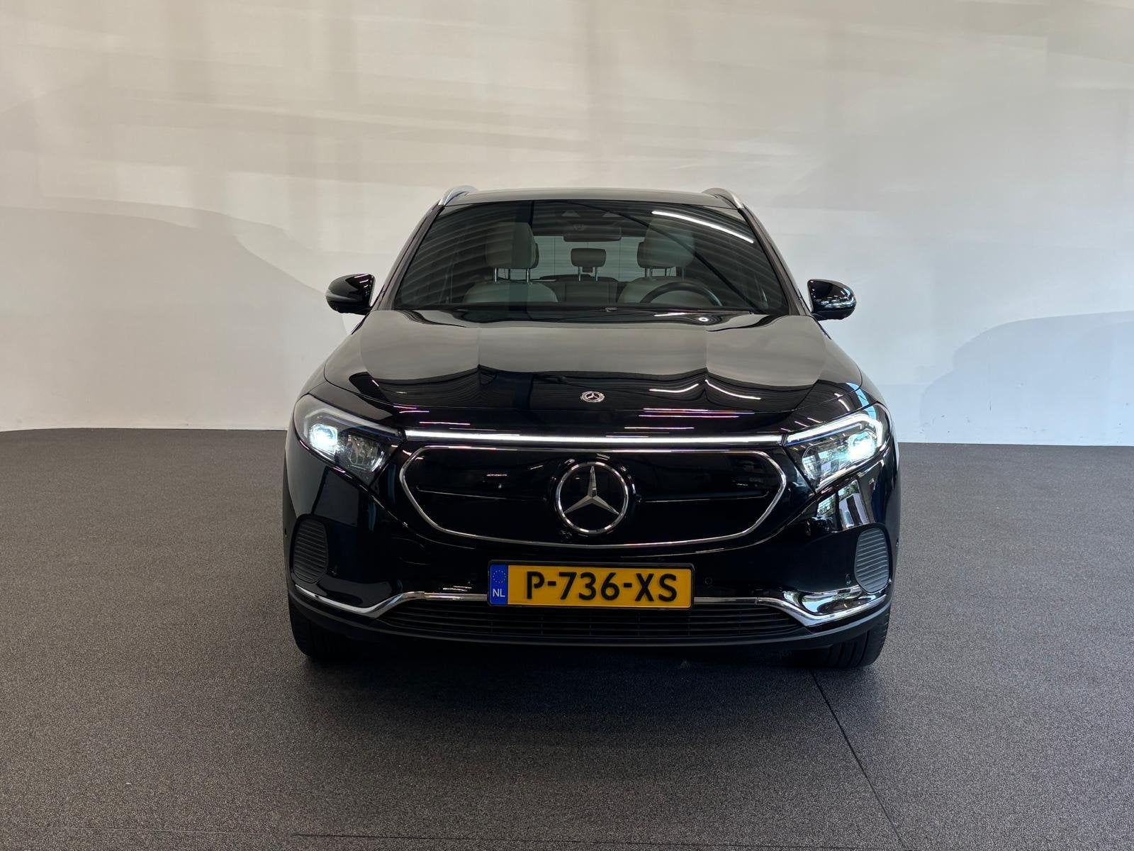 Mercedes-Benz EQA 250 Business Solution Luxury 67 kWh Panora, Auto's, Mercedes-Benz, 1940 kg, Gebruikt, 750 kg, 190 pk