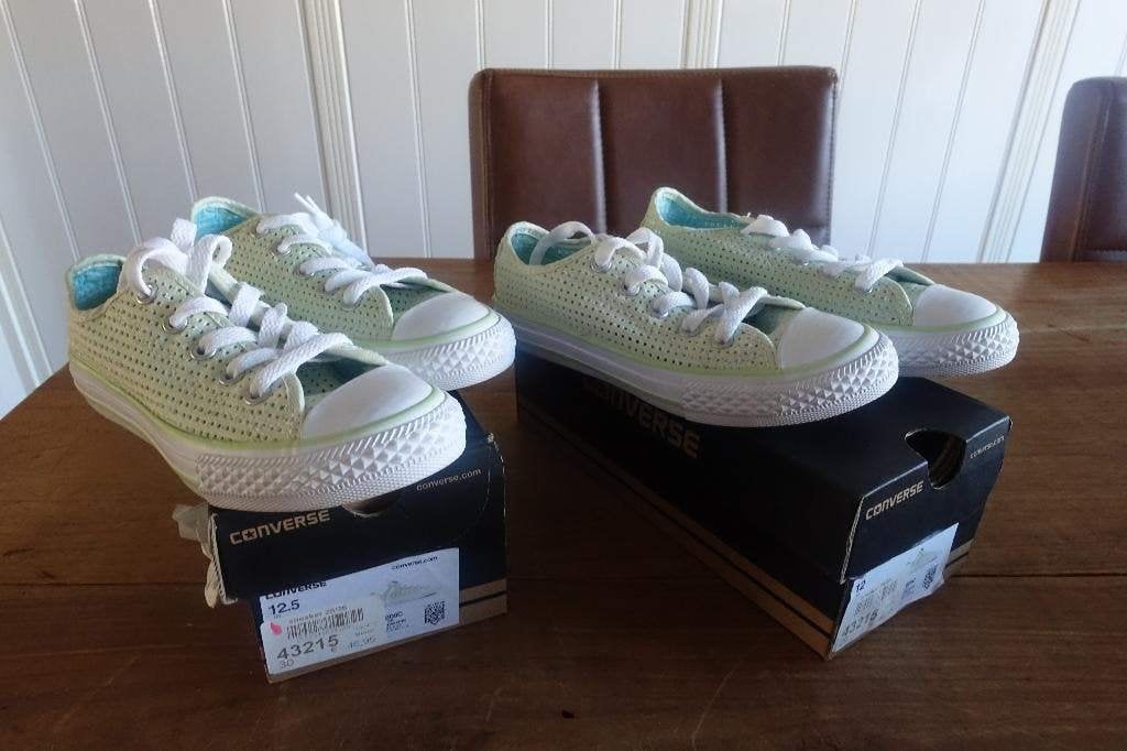 Nieuwe All star converse Licht groen gympen maat 30 en 29, Jongen of Meisje, Schoenen, Nieuw, Ophalen of Verzenden