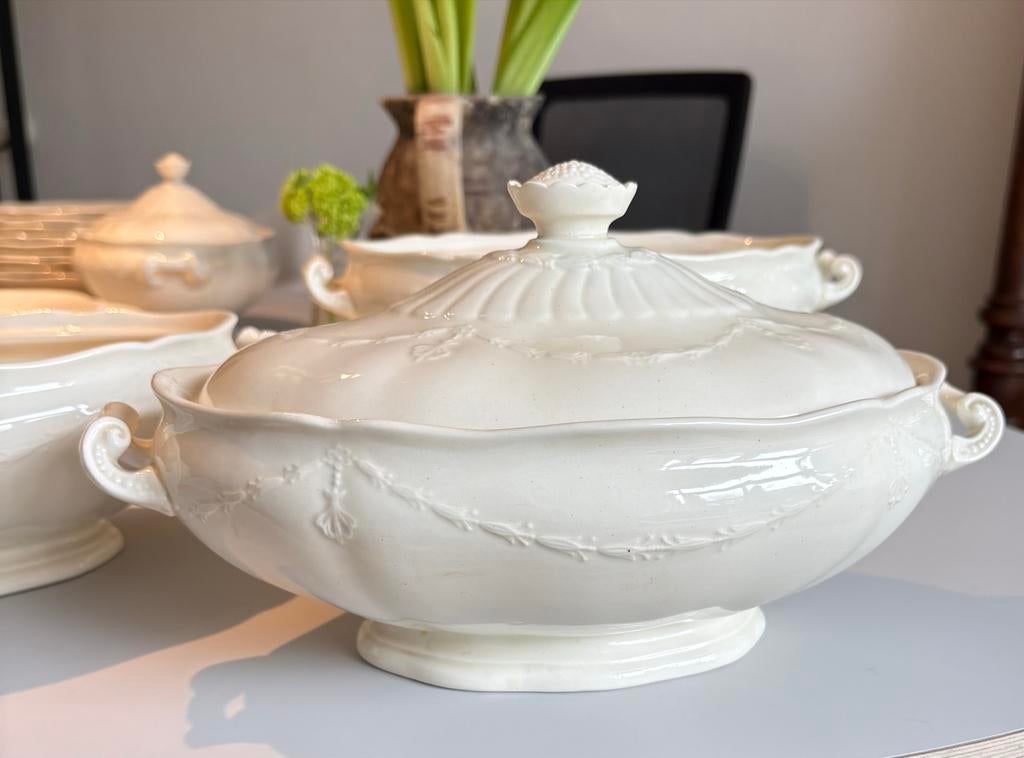 Zeldzaam Wedgwood Servies - Speciale Editie, Ophalen, Gebruikt, Wedgwood, Porselein