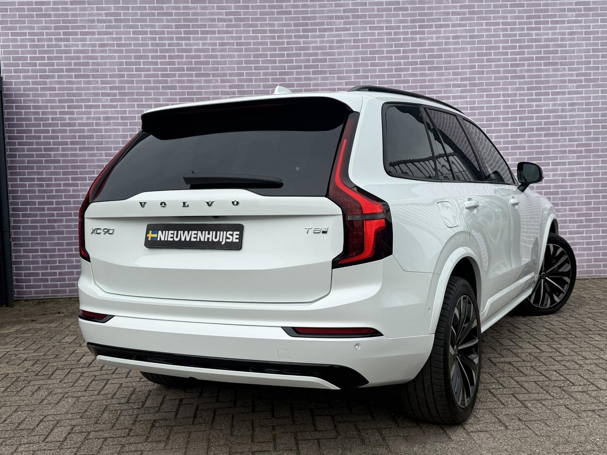 Volvo XC90 2.0 T8 Plug-in Hybrid AWD Ultra Dark | SOH:100% |, Gebruikt, Euro 6, 4 cilinders, Wit