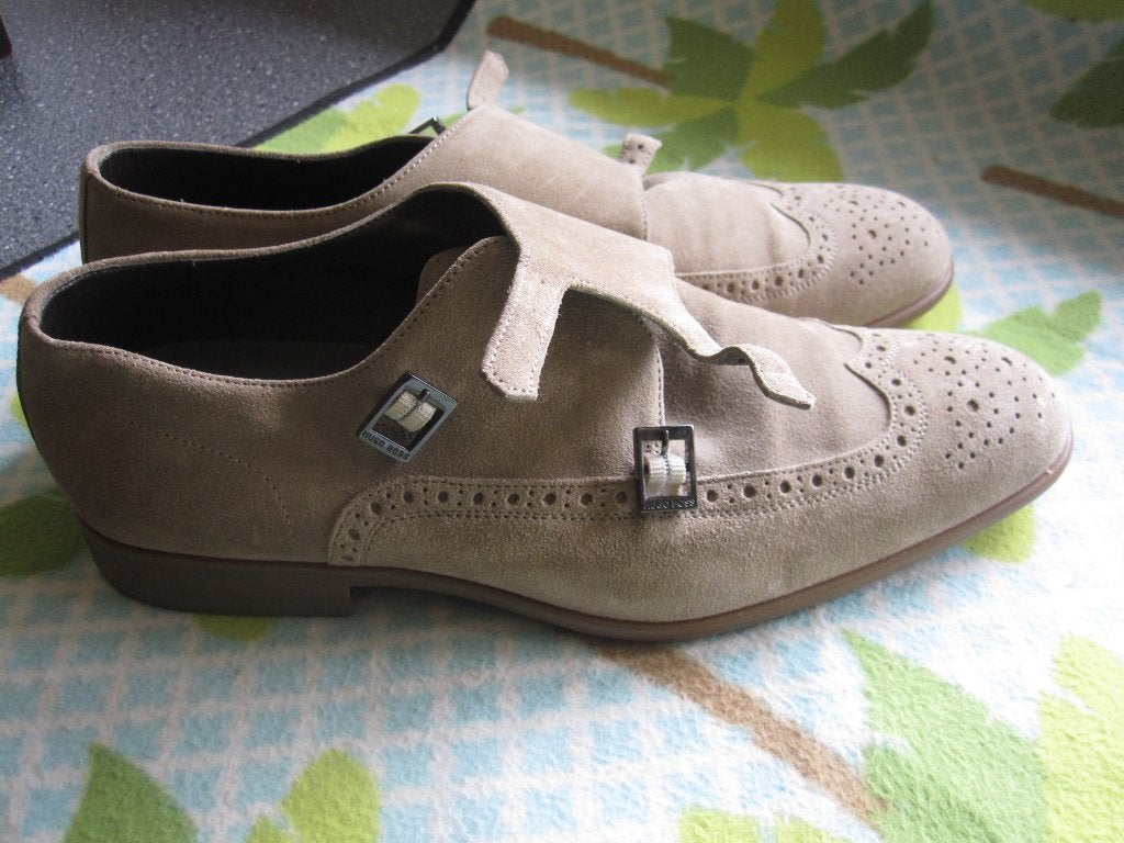 Hugo Boss herenschoenen creme bruin veloer maat 9,5, Kleding | Heren, Schoenen, Ophalen, Zo goed als nieuw, Bruin, BOSS Hugo Boss