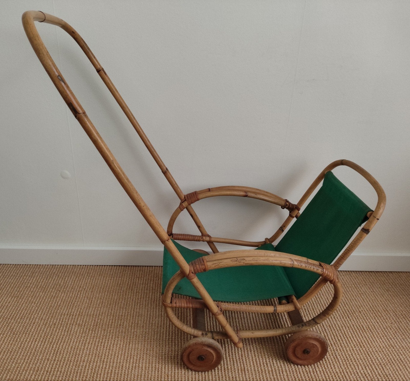 Vintage rotan/bamboe poppewagentje, Ophalen, Overige typen