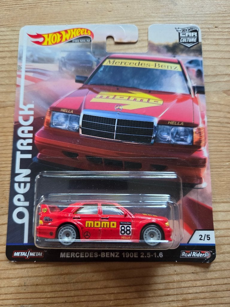 Hot Wheels Mercedes-Benz 190E Momo livery, Hobby en Vrije tijd, Modelauto's | Overige schalen, Auto, Unknown, Nieuw, Ophalen of Verzenden