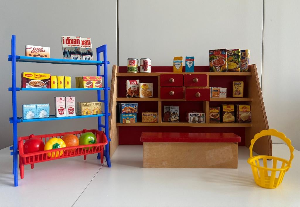 Vintage houten speelgoedwinkeltje - Simba jaren 80/90, Kinderen en Baby's, Ophalen of Verzenden, Gebruikt, Meubelstuk of Keukentje