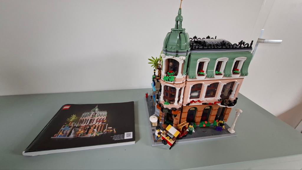 LEGO Creator Expert 10297 Boetiekhotel, Lego, Compleet, Ophalen of Verzenden, Zo goed als nieuw