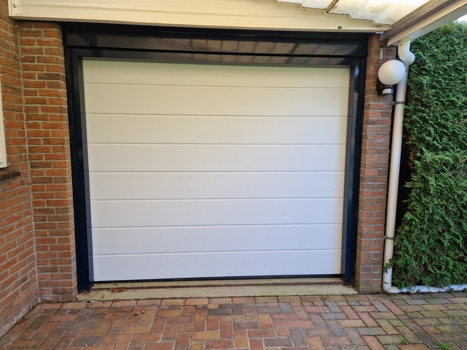 Elektrische garagedeur 254 breed, 215 hoog, Ophalen, Gebruikt, Garagedeur, 120 cm of meer