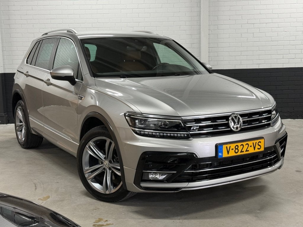 Volkswagen Tiguan 2.0 TDI 4 Motion 1e Eigenaar, 2x R-Line, L, Auto's, Automaat, Gebruikt, 4 cilinders, Met garantie (alle)
