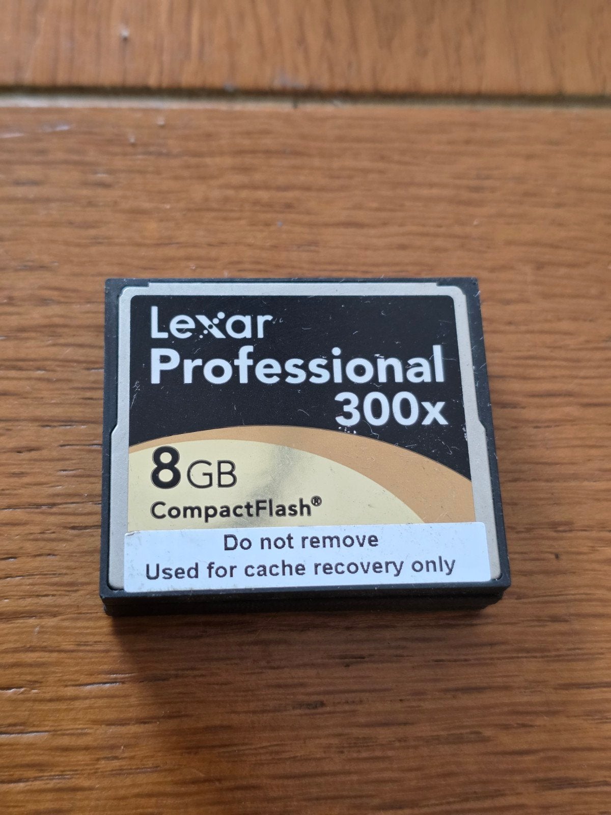 Lexar Professional 300x CompactFlash 8GB Geheugenkaart, Gebruikt, Lexar, 8 GB, Ophalen of Verzenden