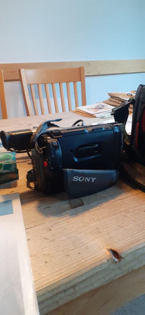 Sony CCD-V8AF-E Video Camera Recorder 8mm met accessoires, Audio, Tv en Foto, Videocamera's Analoog, Ophalen of Verzenden, 8mm