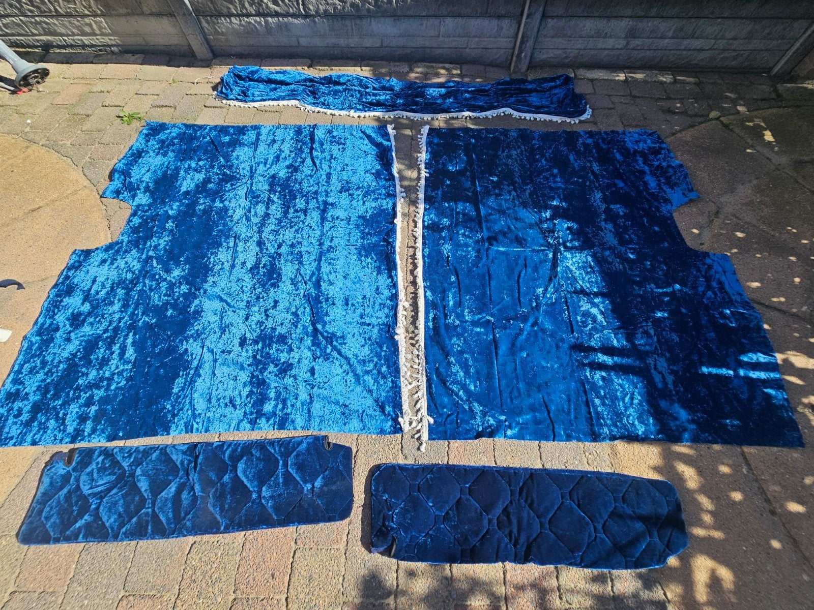 achter gordijnen en hoezen voor je zonneklep, Auto's, Particulier, Te koop