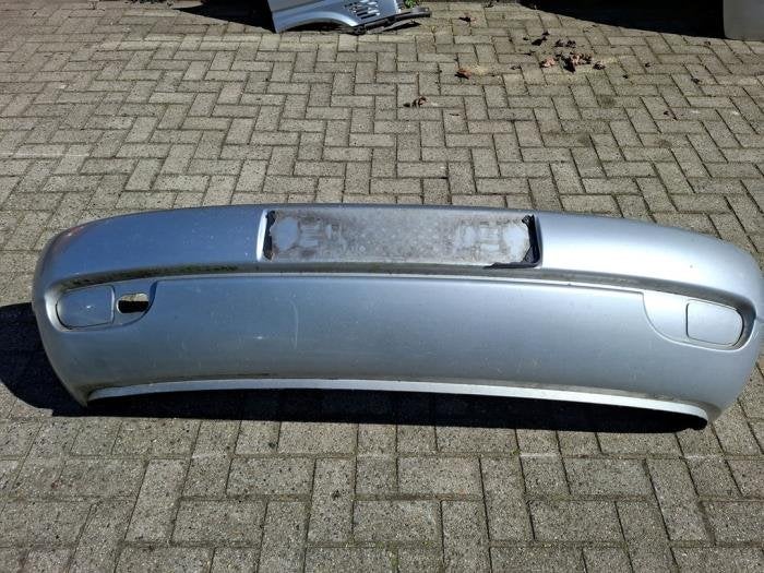 Voorbumper van een Volkswagen Transporter, Gebruikt, -, -, Bumper