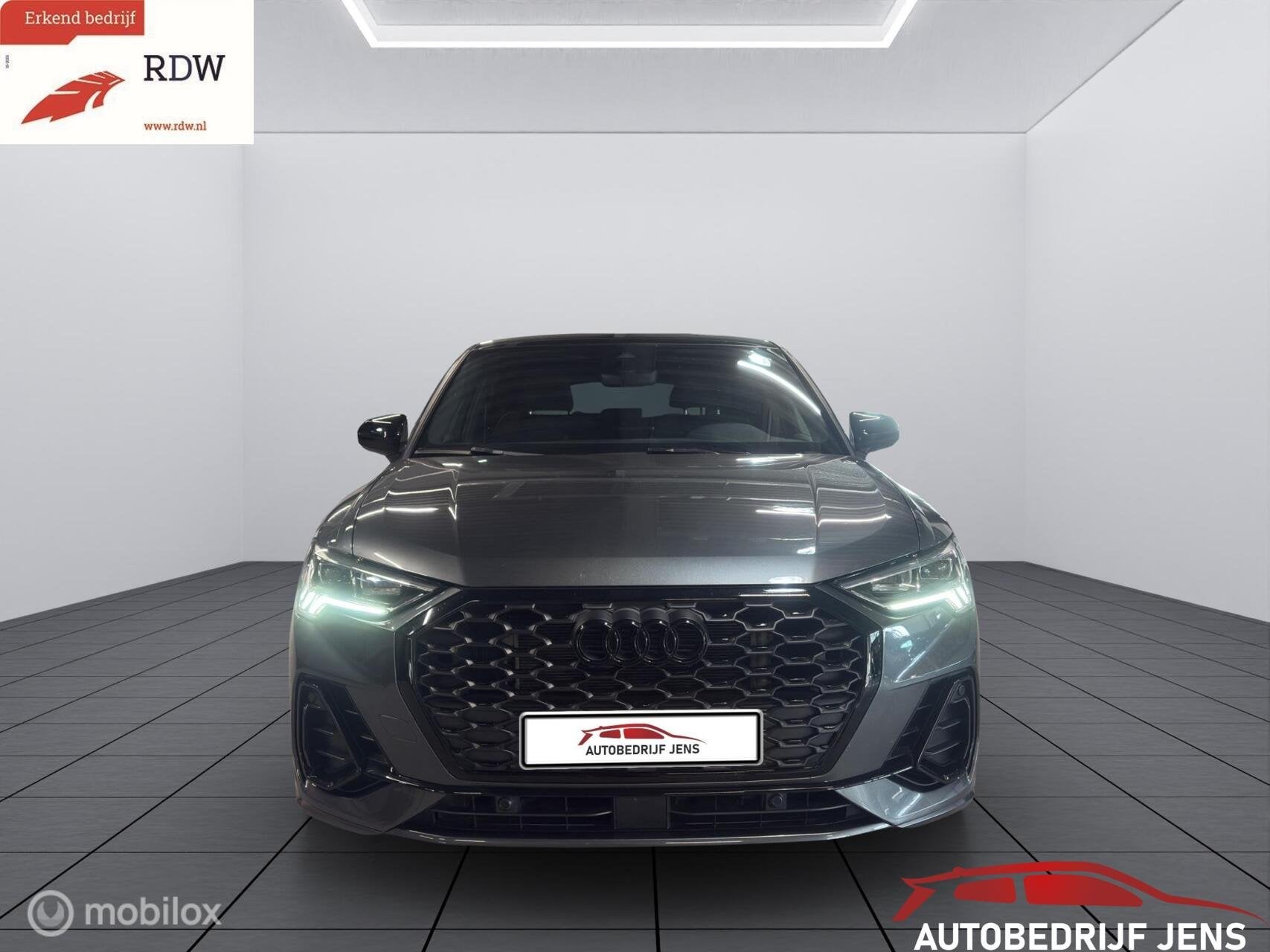 Audi Q3 45 TFSI e S edition, Auto's, Gebruikt, Euro 6, Automatische klimaatregeling, Hybride Elektrisch/Benzine