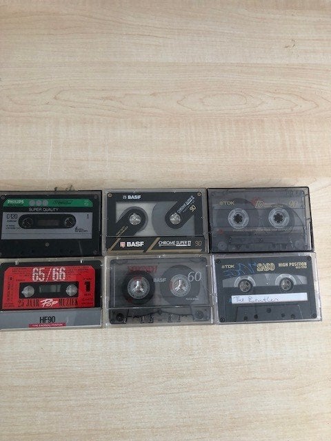 Diverse cassettebandjes met 1 x voorbespeeld, Cd's en Dvd's, Cassettebandjes, Gebruikt, 2 t/m 25 bandjes, Overige genres, Ophalen of Verzenden