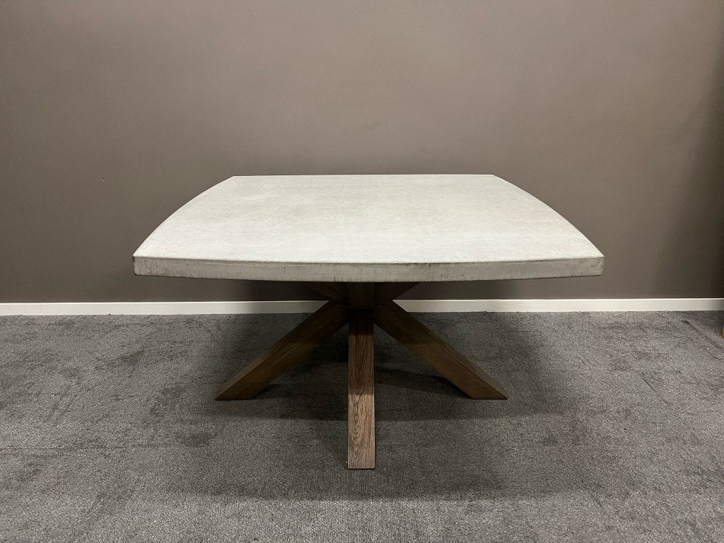 Maestro eettafel  Plump 130x130cm, Overige stijlen, Nieuw, Ophalen of Verzenden, 130 cm