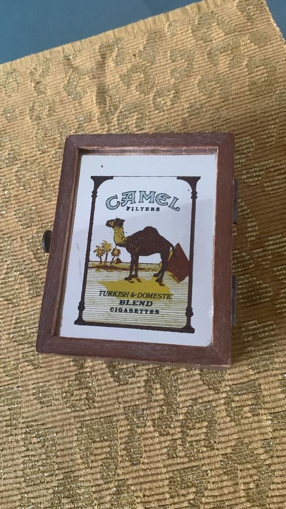 Vintage Camel sigarettendoos met spiegeldeksel, jaren '70, Verzamelen, Ophalen of Verzenden, Zo goed als nieuw, Tabaksdoos of Verpakking