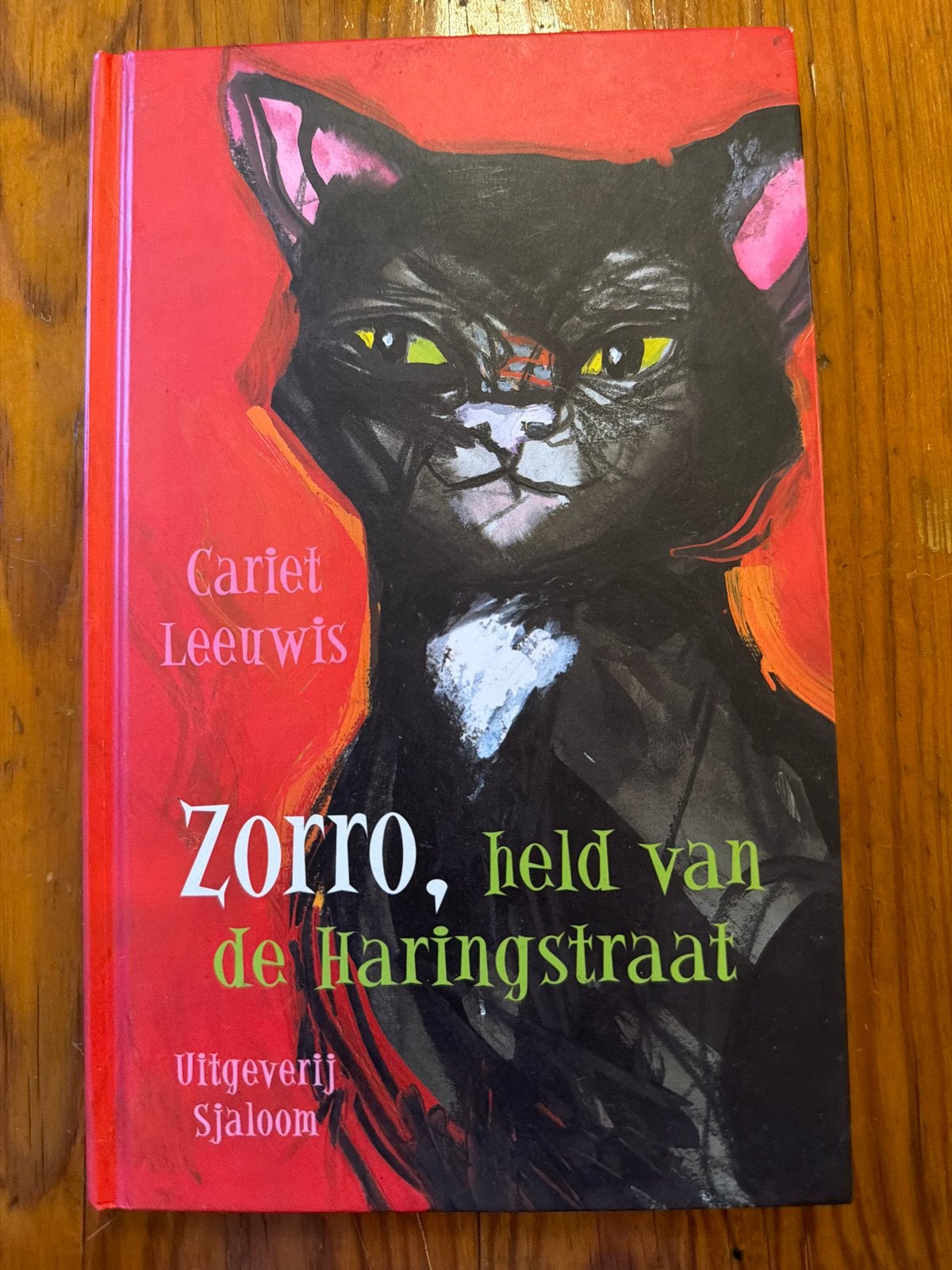 Zorro, held van de Haringstraat - Cariet Leeuwis, Ophalen of Verzenden, Gelezen, Fictie